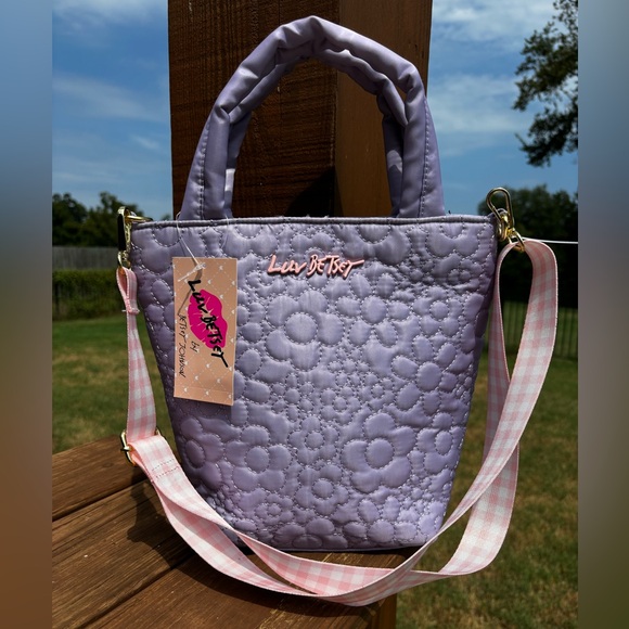 NWT! Betsy Johnson Lavender Quilted Nylon Plaid Handle Crossbody Satchel Bag NWT - Picture 4 of 8